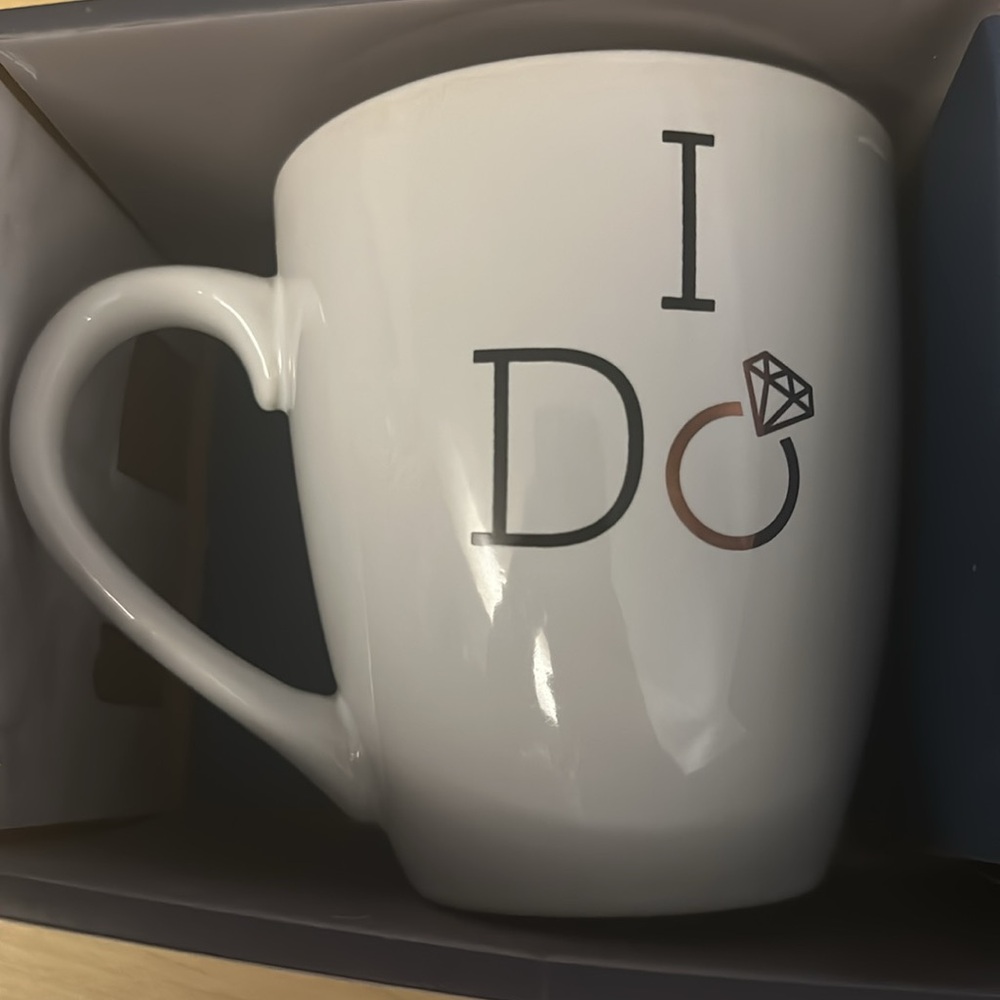 Engagement/bridal mugs - Picture 2 of 3